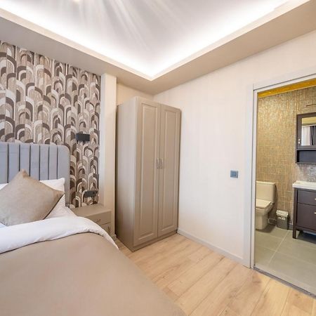 Taksim No 44 Hotel & Suites Istanbul Bagian luar foto