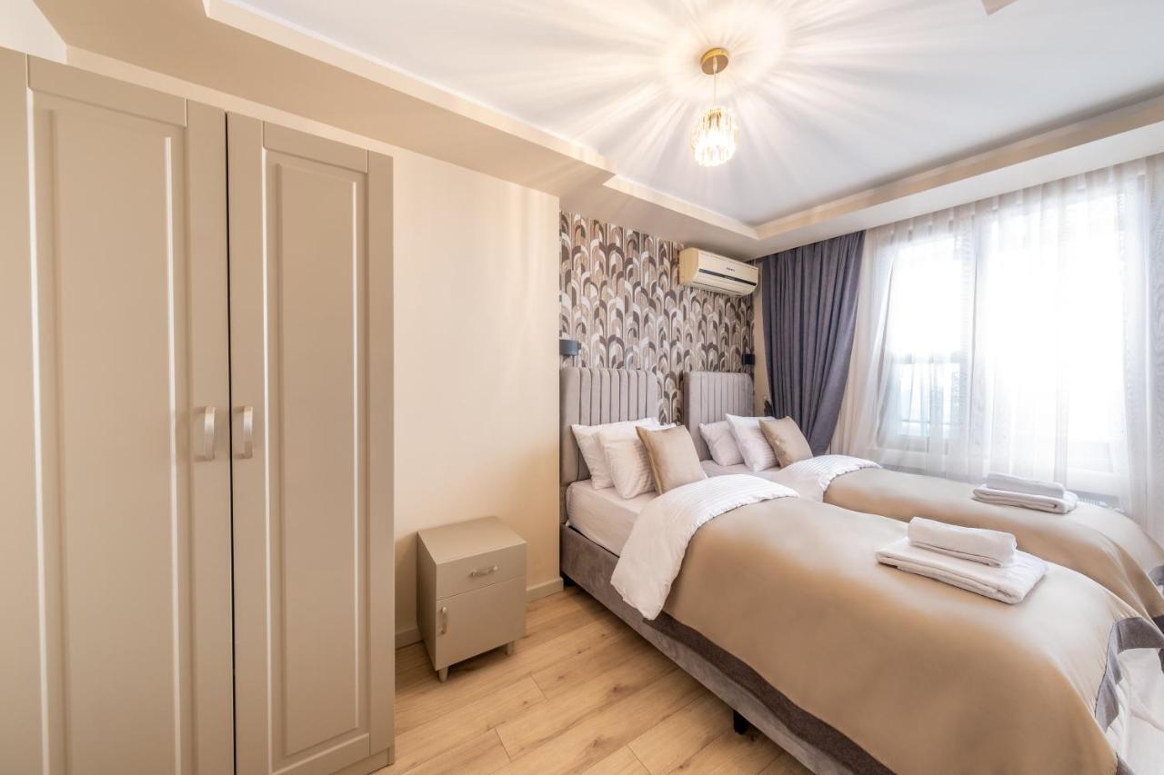 Taksim No 44 Hotel & Suites Istanbul Bagian luar foto