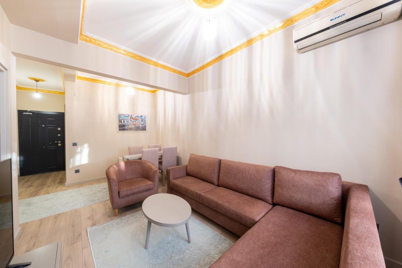Taksim No 44 Hotel & Suites Istanbul Bagian luar foto