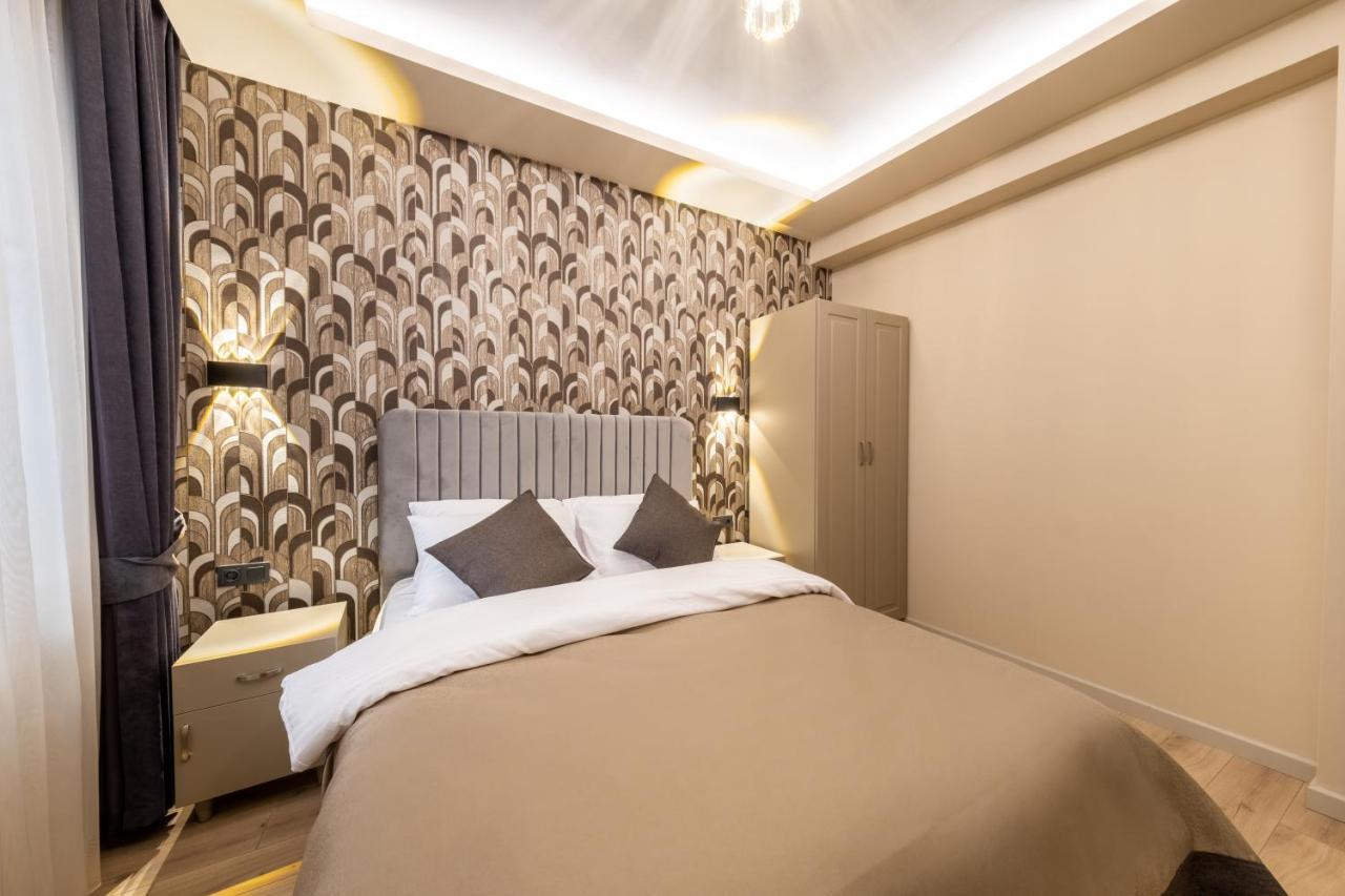 Taksim No 44 Hotel & Suites Istanbul Bagian luar foto
