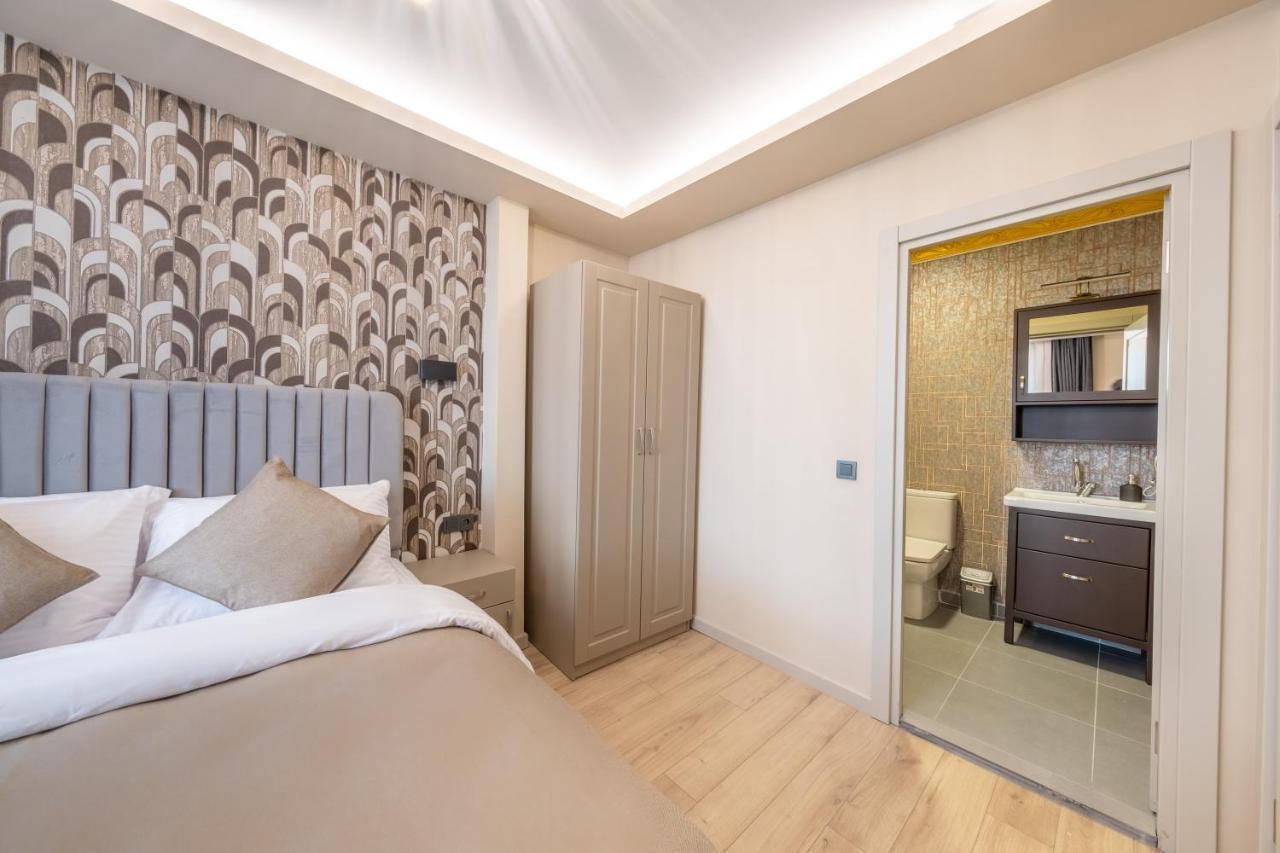 Taksim No 44 Hotel & Suites Istanbul Bagian luar foto
