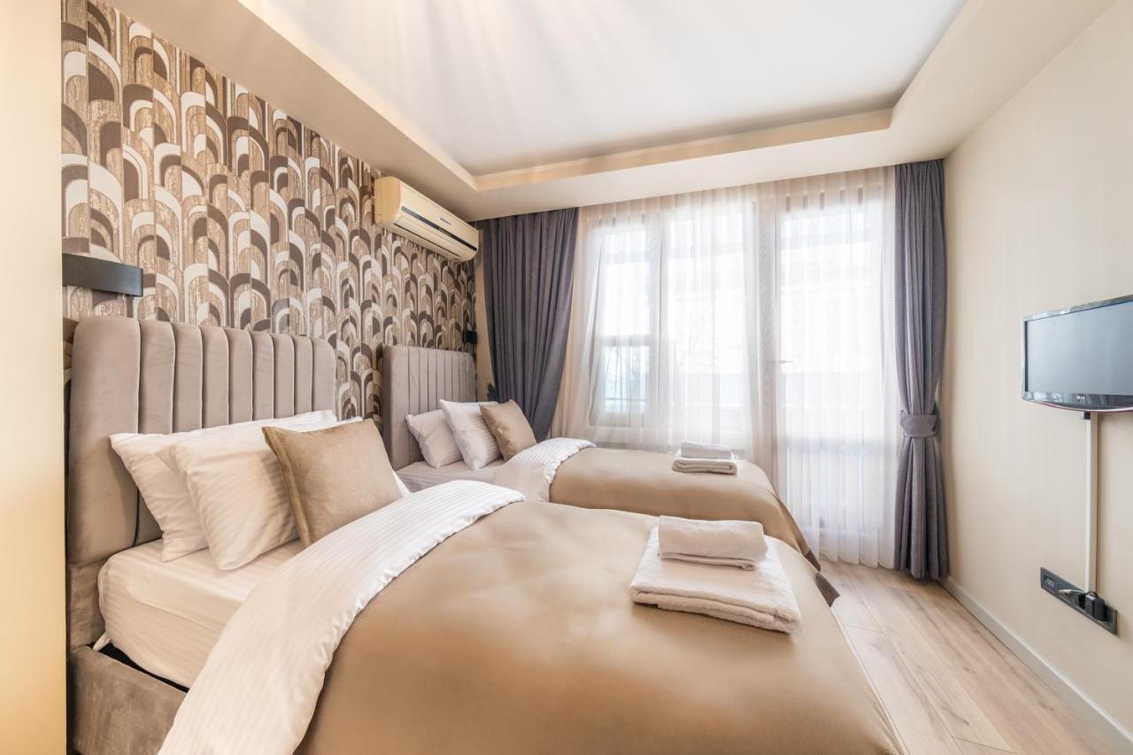 Taksim No 44 Hotel & Suites Istanbul Bagian luar foto