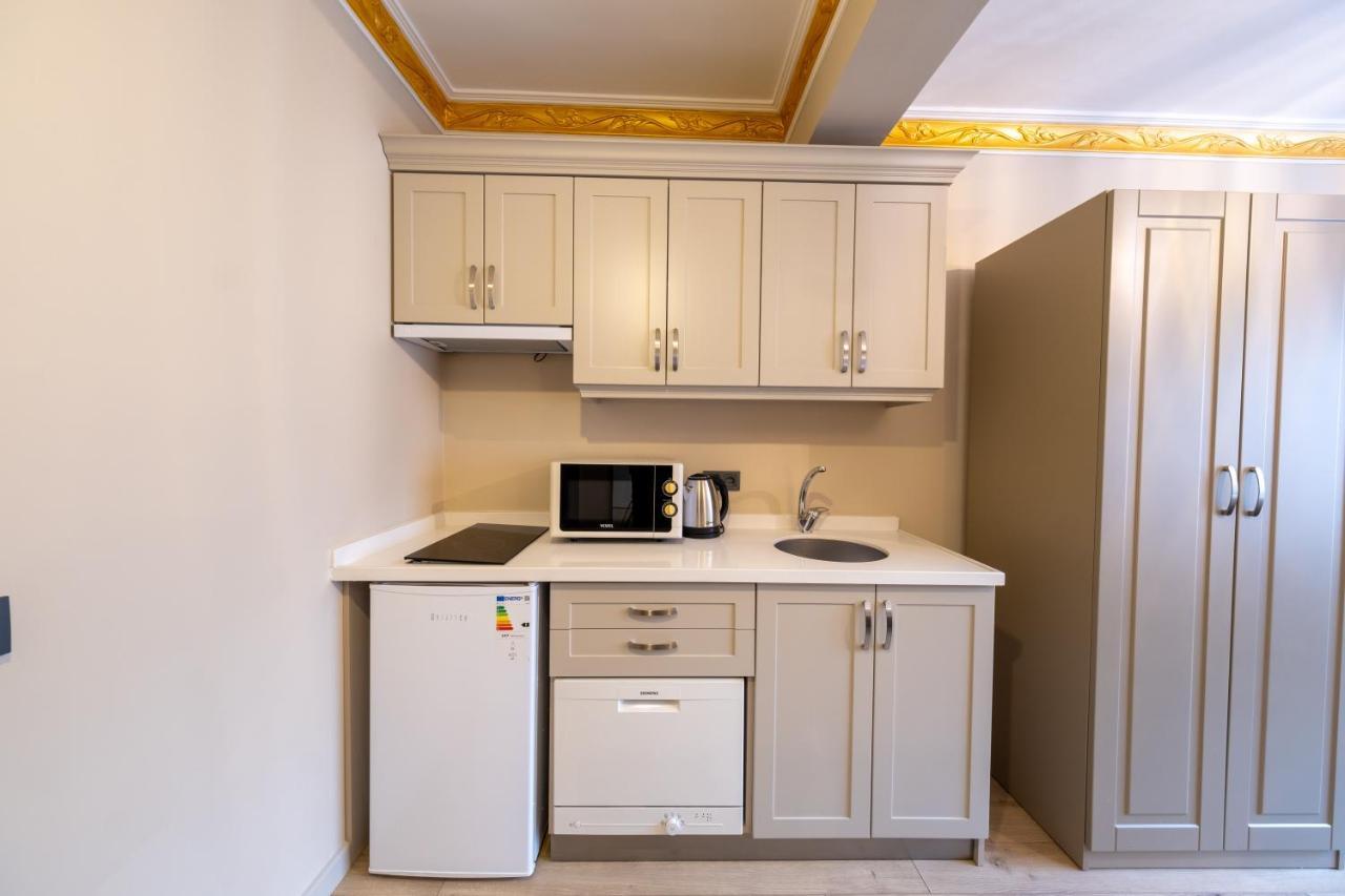 Taksim No 44 Hotel & Suites Istanbul Bagian luar foto